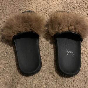 Women’s Faux-Fur Slide Sandals - Brown size 10